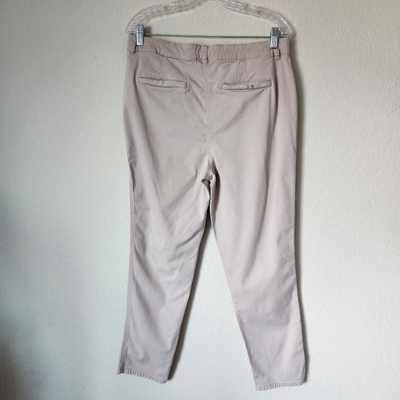 Chico's Ankle Khaki/Tan Pant, Size 1.5 - Picture 2 of 6